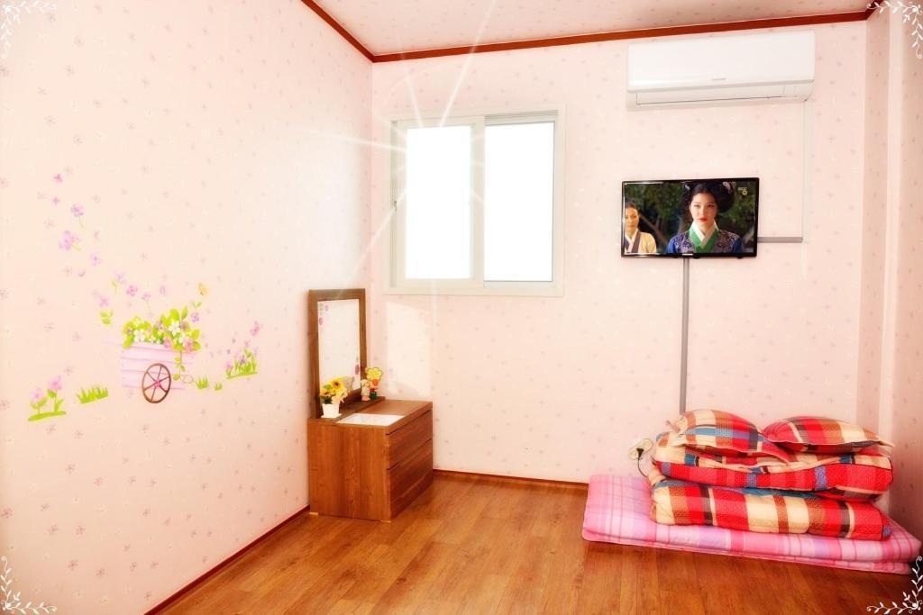 Sun Flower Minbak Согвипхо Экстерьер фото